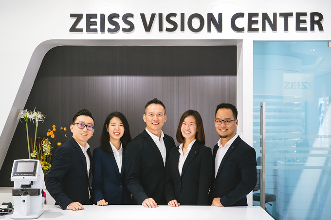 ZEISS VISION CENTER by EYEZ OPTOMETRY